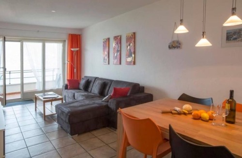 Vira Apartment | Residenza Viramonte - Casa Cecilia, Wohnung 24 by Interhome