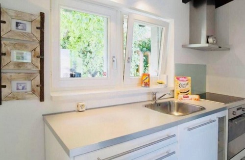 Vira Apartment | Residenza Viramonte - Casa Elena, Wohnung 46 by Interhome