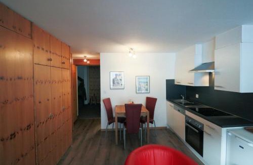 Davos-Platz Apartment | Richmond - 204