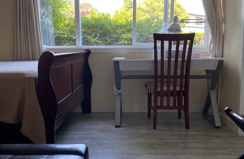 Richmond Bed & Breakfast | Richmond Vancouver Airport Comfy Home