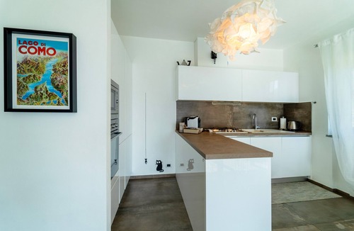 Nesso Apartment | Ritzy Ka'Doro Lakeview