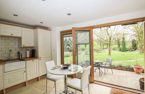 Cuckney Cottage | Riverside Lodge