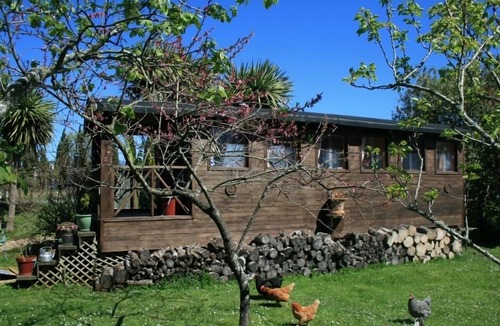Motupipi House | Romantic Getaway - The Caboose