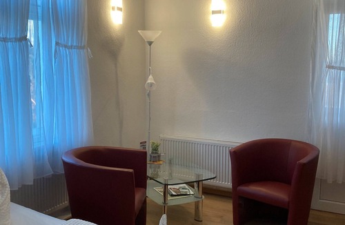 Rheinsberg House | Room 'Zi 2' with Shared Garden and Wi-Fi