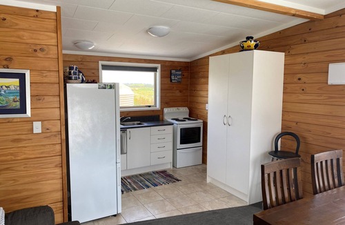 Karkari Peninsula House | Rowlys Resort Back Bach suitable for family of 4 or 2 couples