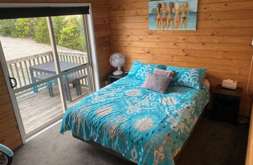 Karkari Peninsula House | Rowlys Resort Back Bach suitable for family of 4 or 2 couples