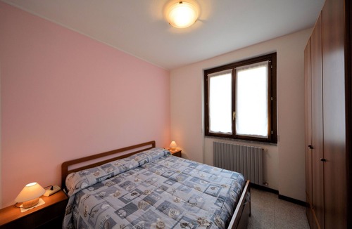 Vercana House | Runchee Farm-Lake Como-Fantastic panorama-2/4 people