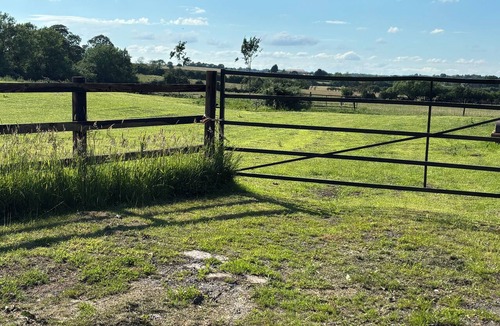 Poundon Apartment | Rural Studio Annexe - Silverstone/Bicester Village