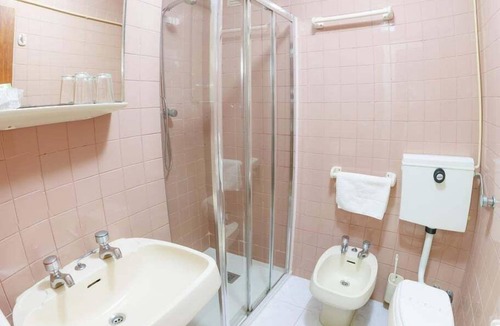 Braganca Apartment | São Roque Suites - Room 716