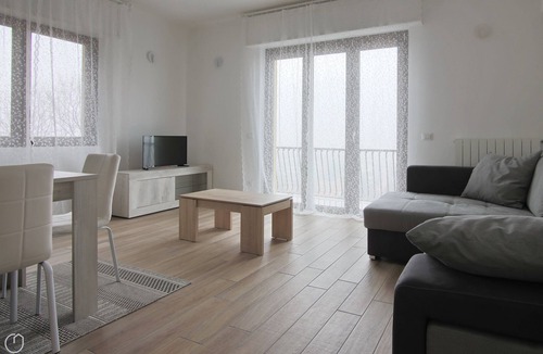 Como Apartment | Santa Marta 37 - Two Bedroom Apartment, Sleeps 6