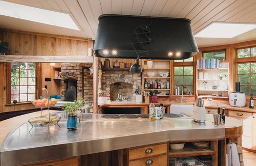 Wellington Villa | Scorching Bay’s Original Homestead