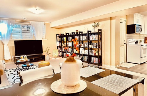 Willoughby House | Scorpion House Langleyn一套整租两室两厅度假屋
