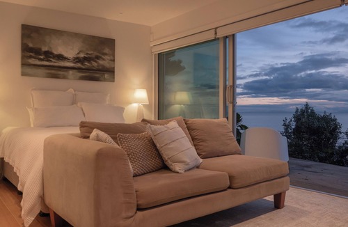 Raumati South House | Seascapes Waterfront 3