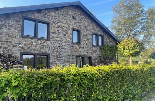 Stoumont Bed & Breakfast | Secret place B&B chez Séverine et Chris - Suite 2 bedrooms & 1 bathroom