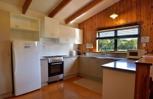 Colville House | Self Contained House @ White Star Station Colville