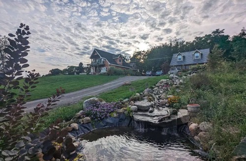 Schuylerville Apartment | Serene Studio Retreat 20 Minutes to Downtown