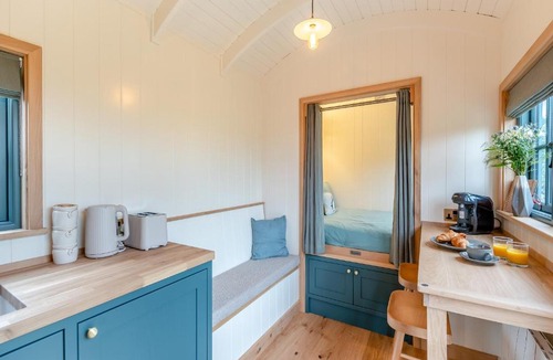 North Weald House | Shepherd's Retreat