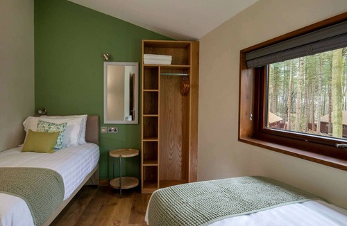 Clipstone Cabin | Sherwood Forest Golden Oak, Edwinstowe