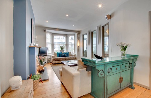 Brighton City Centre Cottage | Sillwood House