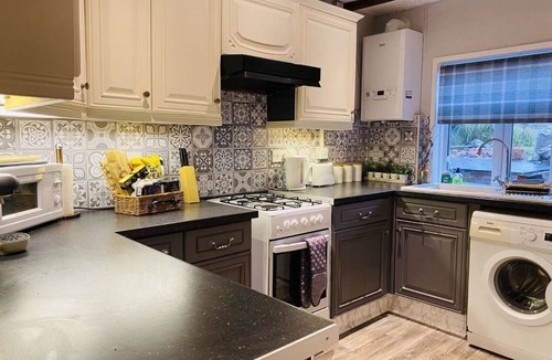 Ashby-de-la-Zouch House | Silver Stag Properties, 2 BR Home in Town Centre