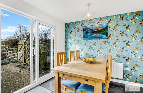 Whitwick House | Silver Stag Properties, Spacious 3 Story House