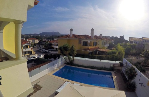 Santa Maria e Sao Miguel House | Sintra FlowerHouse with pool