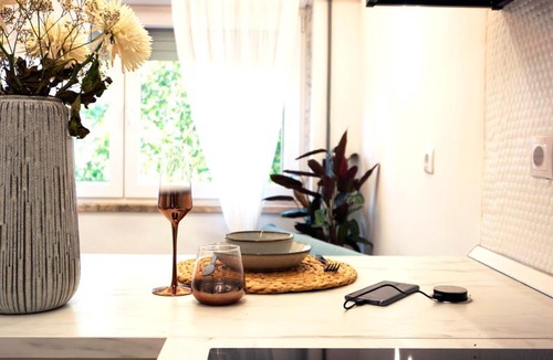 Massama House | SINTRA STAY - Massamá Guesthouse