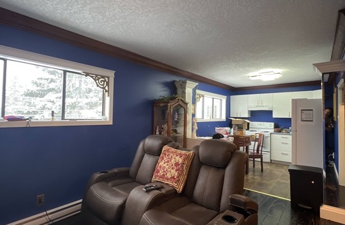 Courtenay Ski Chalet | Ski Chalet in the Alpine Village Mountain Washington