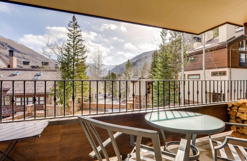 Vail Condo | Ski-In, Amazing View, Walk to Village, NWJ205