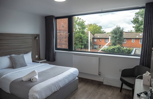 Hillingdon Hotel | Sky Nights Hotel London Heathrow