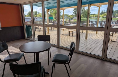 Great Houghton Cottage | SKYLIGHT STARGAZER - BILLING AQUADROME in Billing Aquadrome Holiday Park