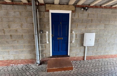Fenny Stratford Apartment | Sleeps4-FreeParking-FamilyFriendly-WCAccessible