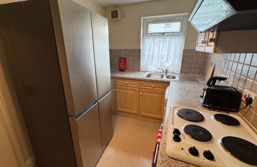 Fenny Stratford Apartment | Sleeps4-FreeParking-FamilyFriendly-WCAccessible