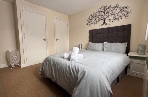 Fenny Stratford Apartment | Sleeps4-FreeParking-FamilyFriendly-WCAccessible