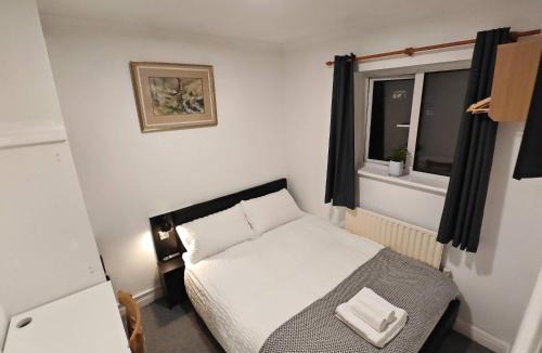 Oxford Apartment | Small Compact Self Contained Studio Flat