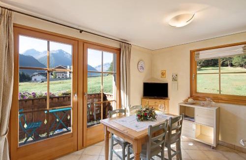 Valtellina Apartment | Sole Chalet Martina