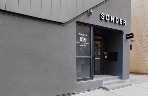 Grange Park Apartment | Sonder The Elm | Superior One-Bedroom Apartment