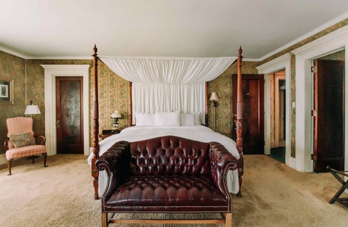 Bennington Bed & Breakfast | South Shire