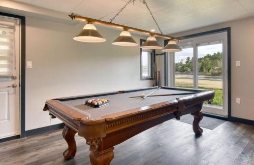 Brebeuf Ski Chalet | Spa River & Total Relaxation - River n Beach