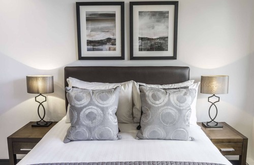 Stepney Green Apartment | Spacious 2-Bedroom Executive Apartment – Ideal for Business Travellers