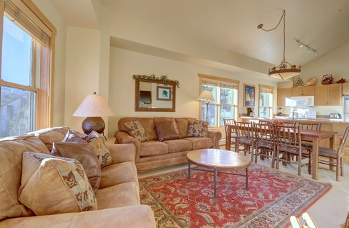 East Village at Copper Condo | Spacious 3-Bedroom Condo with Hot Tub, Surrounded by Beautiful Views - CS431
