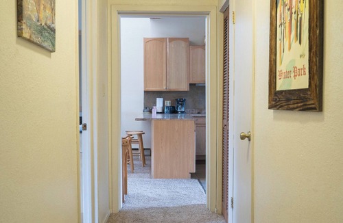 Winter Park Condo | Spacious 3Bed condo 5 min from Winter Park, walk 2 Town & steps from bus stop!