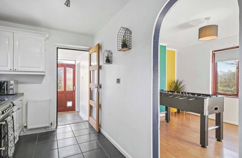 Rugby House | Spacious 3BED Home in Rugby - Ideal for Groups