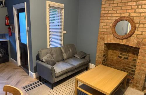 Beeston Apartment | Spacious and cosy 4 Bed House in Beeston