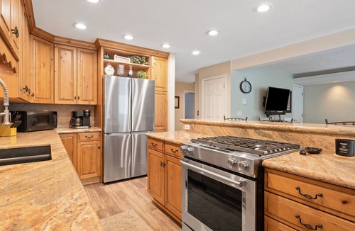 Eagle-Vail Condo | Spacious Eagle-Vail golf condo, near ski resorts