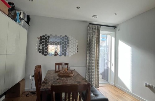 Stratford House | Spacious & Family Friendly 3BD House - Stratford