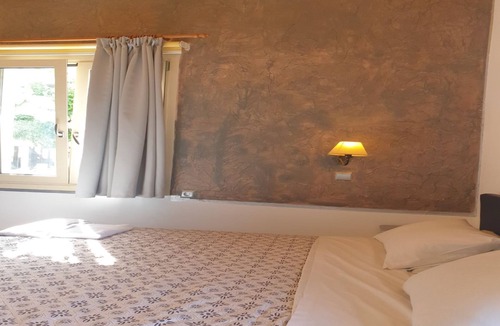 Piskopiano House | Spacious Room in Creta for 3 people, with Ac, Swimming Pool and Nature