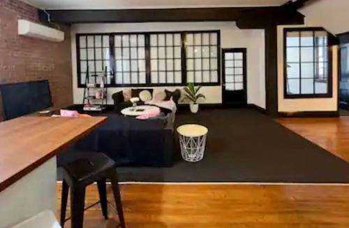 Te Aro Apartment | Spacious Inner-City Apartment!