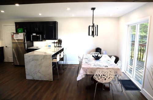 Armour Cottage | Spacious Lakefront Cottage In Muskoka | Cozy Wood Fireplace, Breathtaking Views
