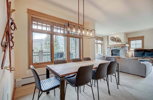 Keystone Condo | Spacious Lone Eagle ski-in, ski-out 3BR condo w/pool, hot tubs & mtn views!